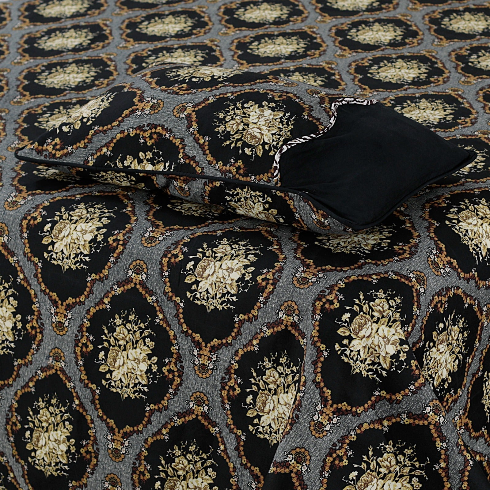 3 Pcs Bed sheet B-044