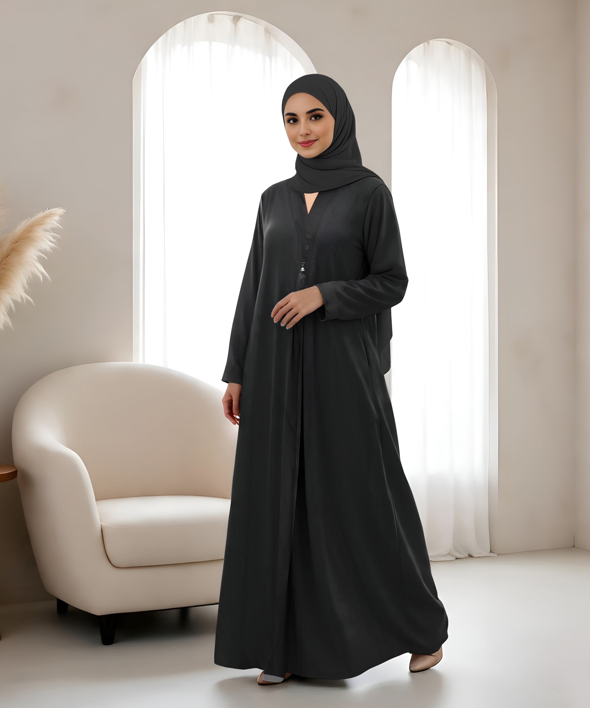 Black abaya (Center button)