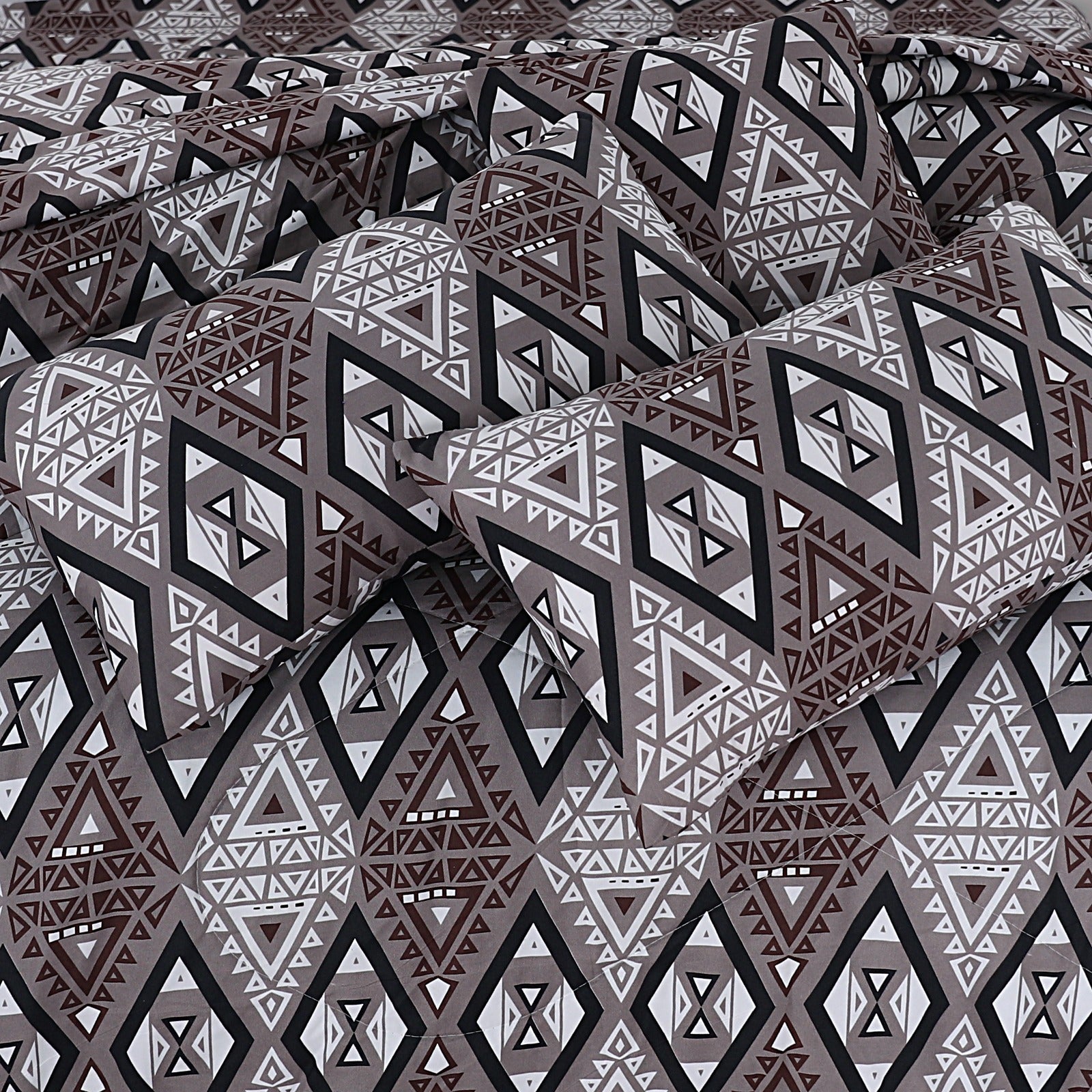 Premium 7 Pcs Comforter Set - CS57